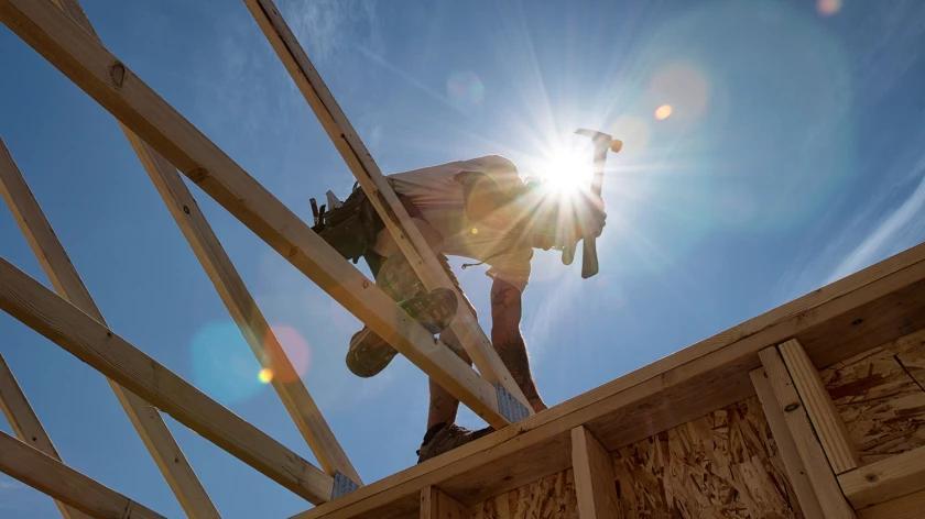 Arizona’s new heat law vs HOA rules: Who wins?