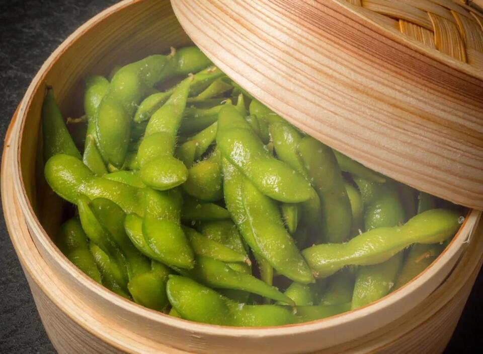 7 Snacks That Shrink Belly Fat Fast