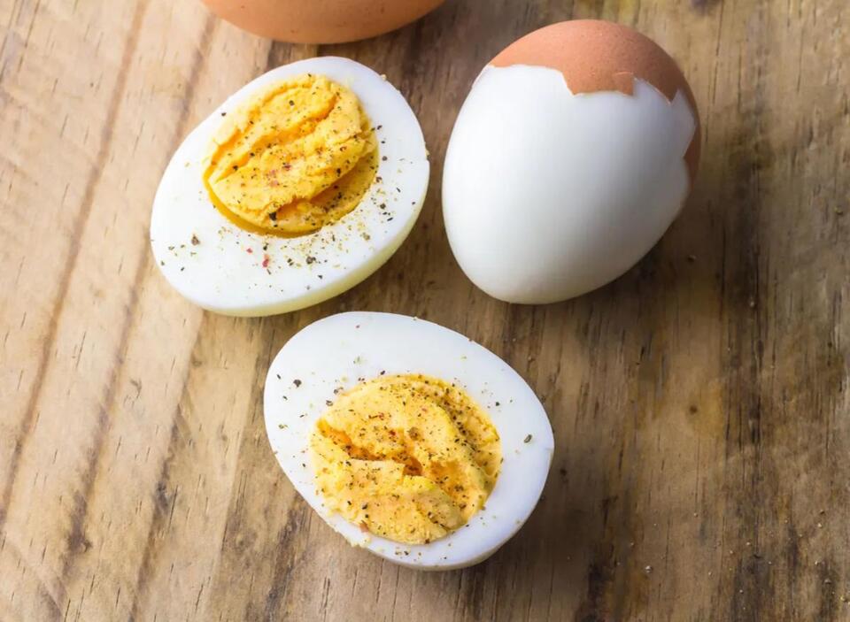 7 Snacks That Shrink Belly Fat Fast