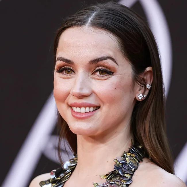 Ana de Armas’ Red Carpet Dress Drama