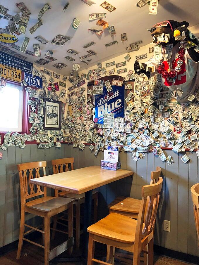 Why North Canton’s Eadies Fish House draws crowds