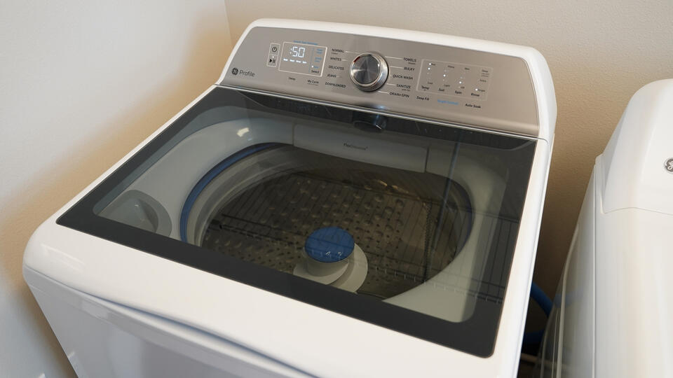 Top-Load vs Front-Load: The Washer Showdown