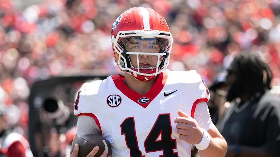 Stetson Bennett backs Gunner Stockton for UGA QB