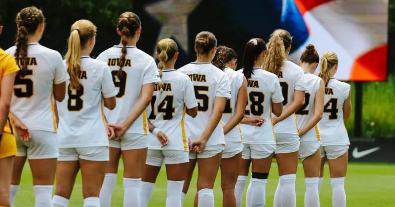 Hawkeyes rally late in thrilling soccer draw