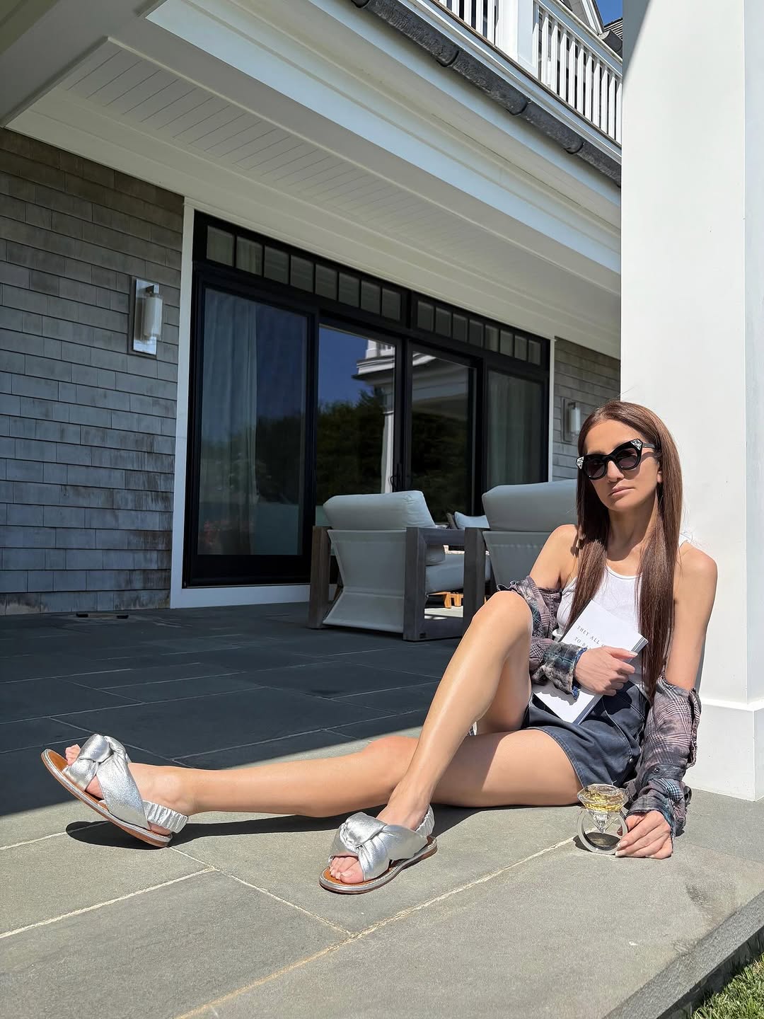 Vera Wang’s Barbie Legs Are Summer Goals