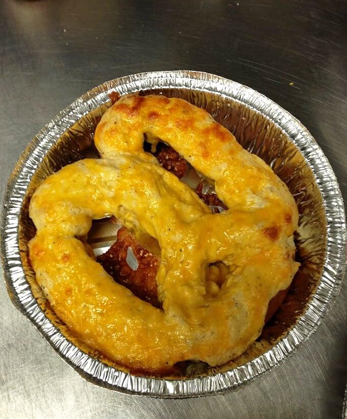 Middle River’s crab feast secret: Vince’s!