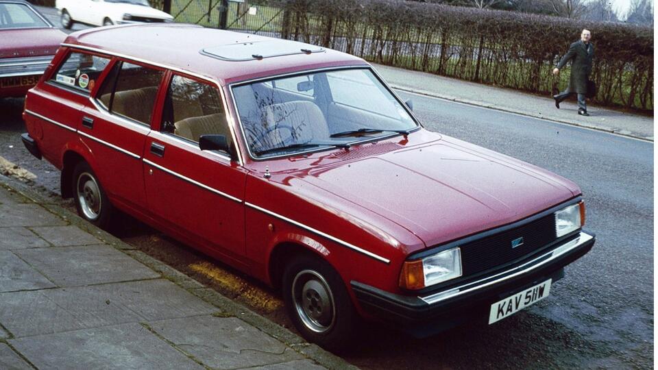 Dead Car Brands’ Wildest Last Rides