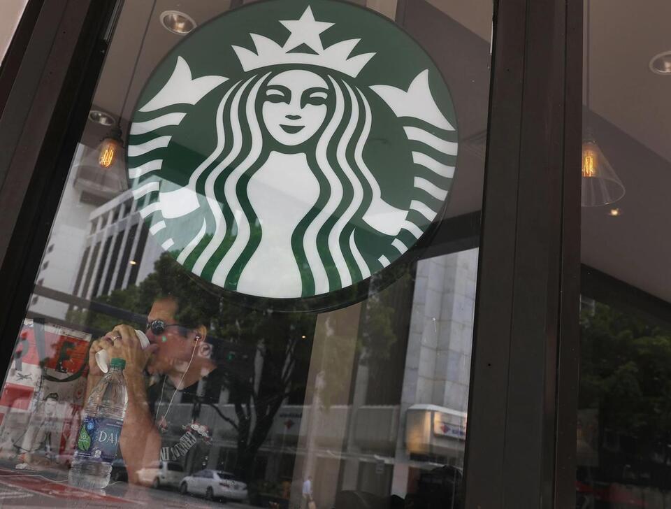 Starbucks shake-up: 14 NY stores closing