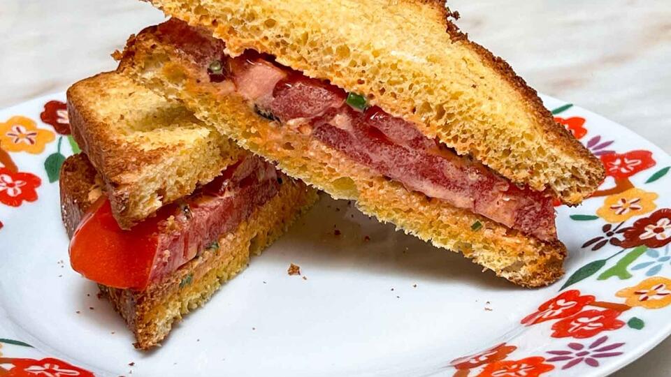 This Tomato Sandwich Is Summer Perfection
