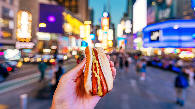 Casino Foods That’ll Ruin Your Hot Streak