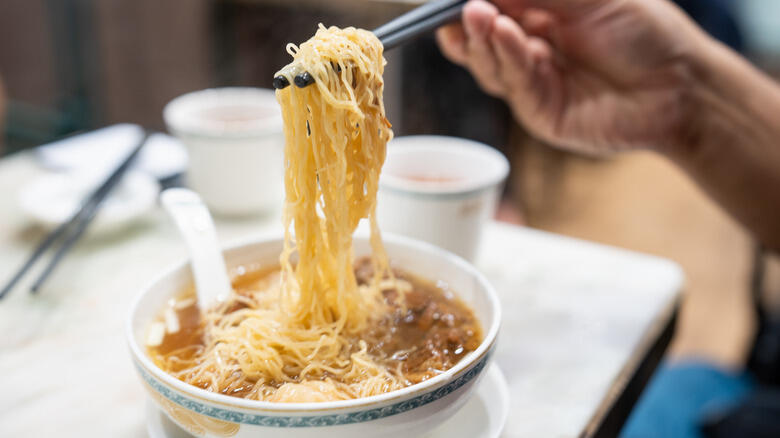 Casino Foods That’ll Ruin Your Hot Streak