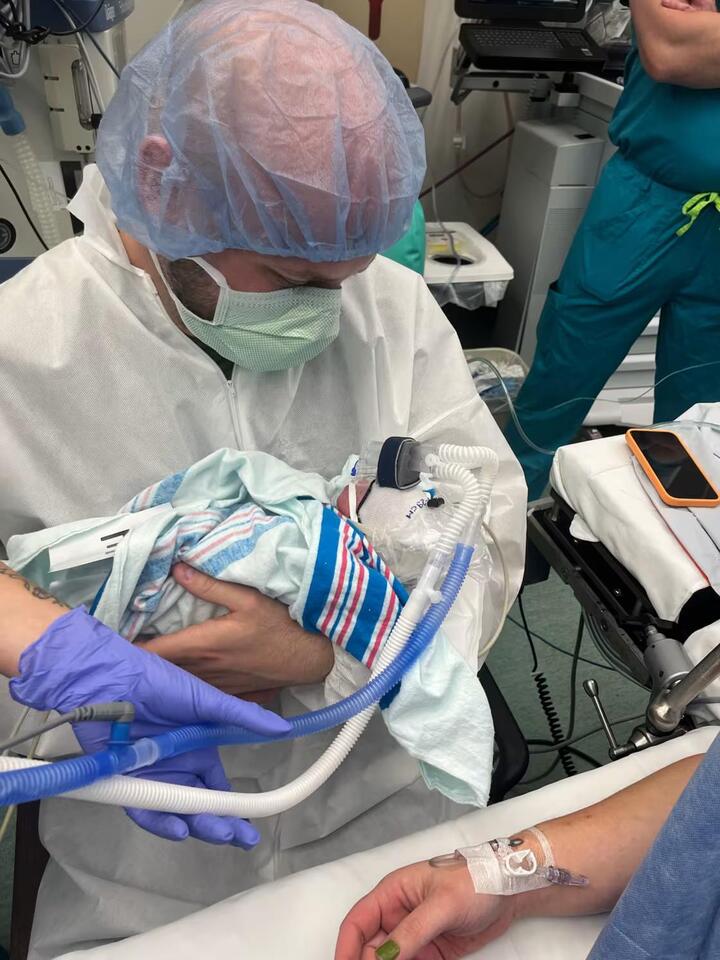 Ohio couple welcomes a 'forest' of quintuplets