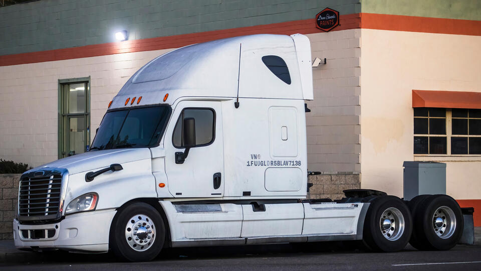 Axle-Forward vs Axle-Back: Truck Showdown