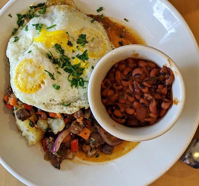 Why Cindy’s blueberry pancakes are LA’s best-kept secret
