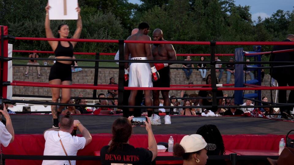 Louisville’s BBQ, bourbon & boxing bash unites community
