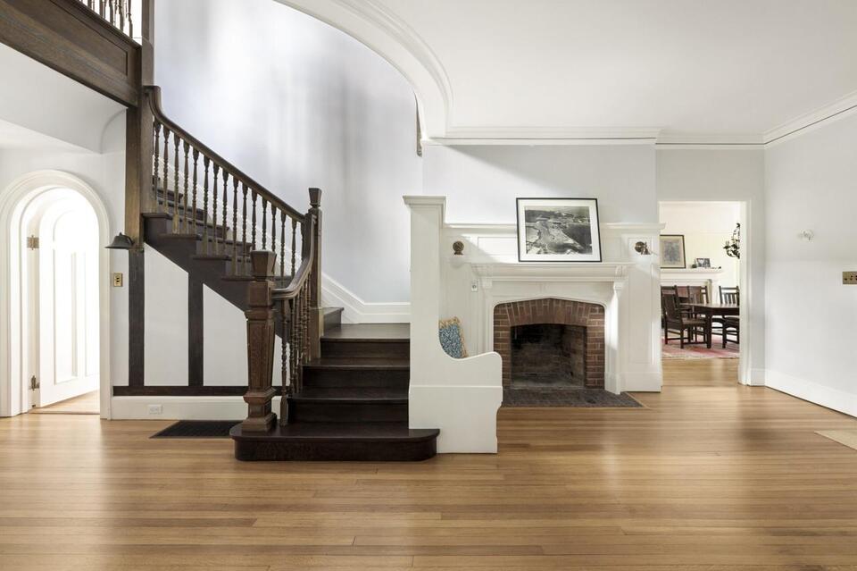 Shelter Island’s celebrity mansion gets a huge price cut