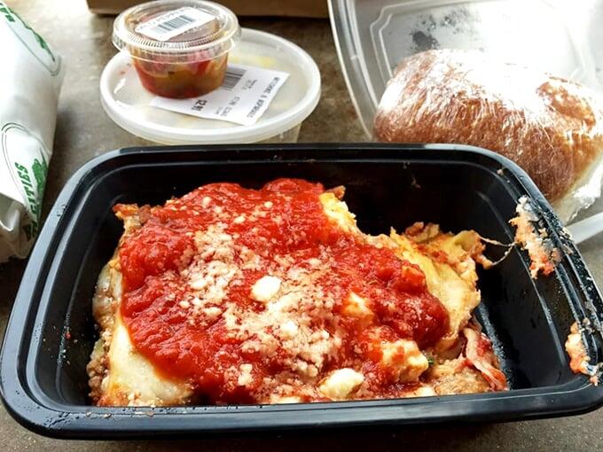 Santa Monica’s deli secret: Lasagna worth the wait