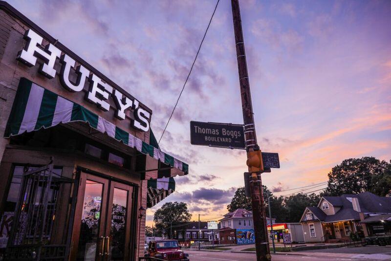 Tennessee’s burger battle: Who really delivers?