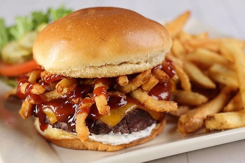 Tennessee’s burger battle: Who really delivers?