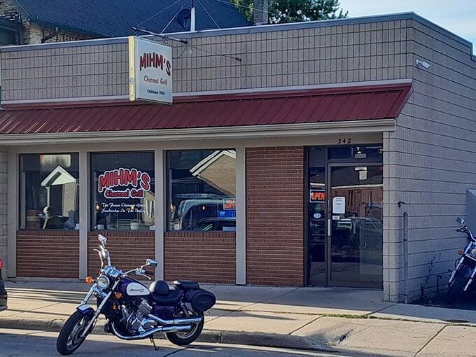 Menasha’s $10 burger secret locals love