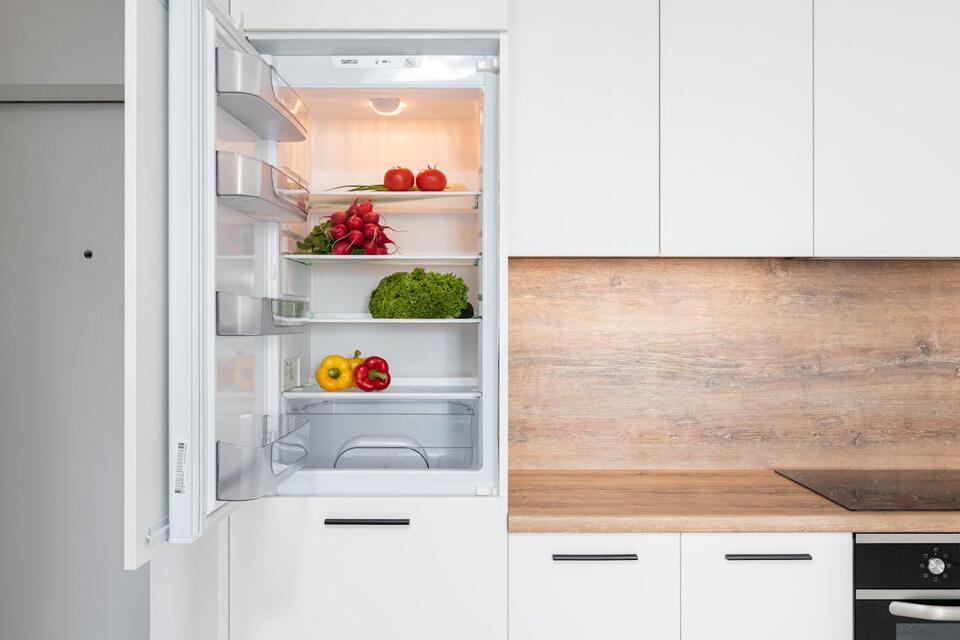 What’s REALLY in His Fridge? Yikes!