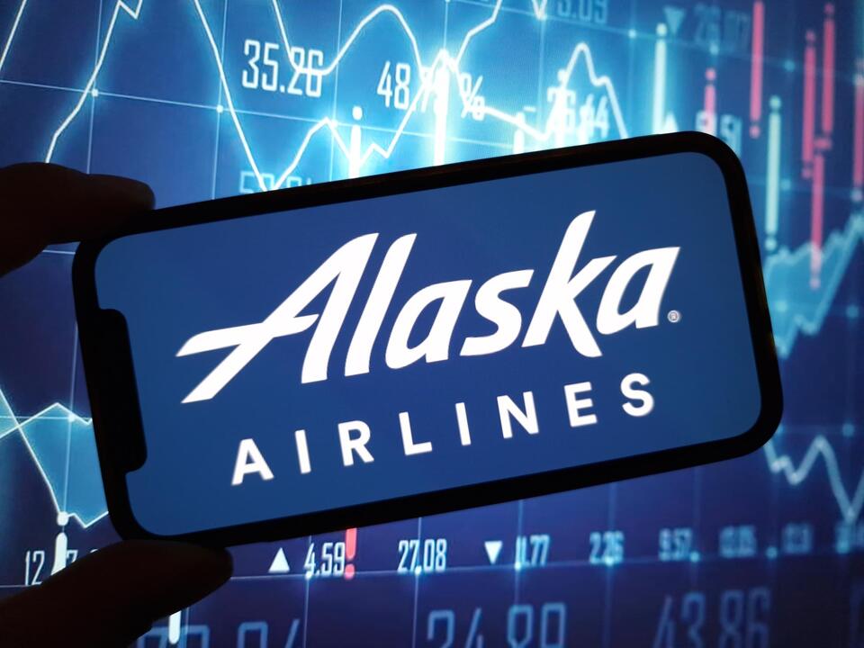 Alaska Air Ditches Mileage Plan for Atmos