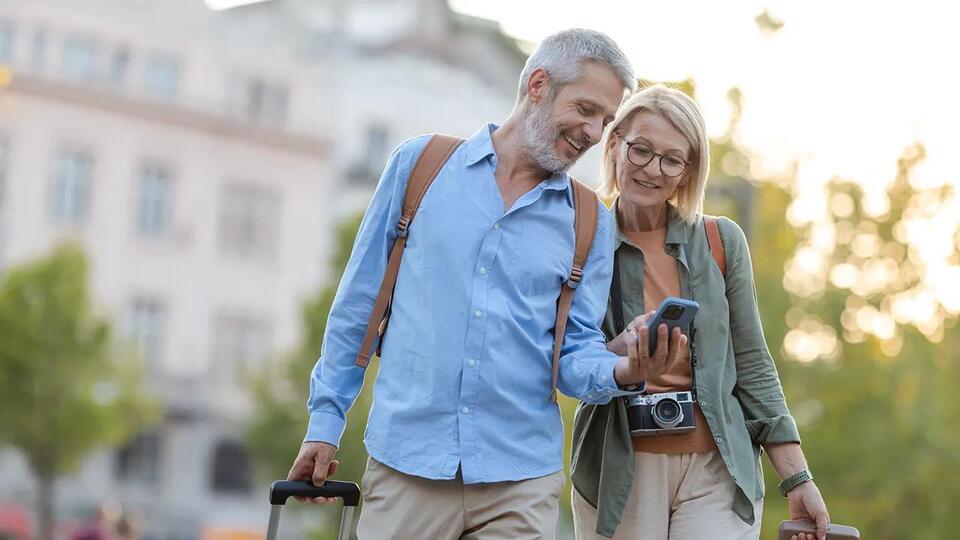 Secret Hack: Score Luxe Vacays for Cheap!