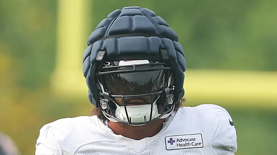 Bears rookie Austin Booker makes his case