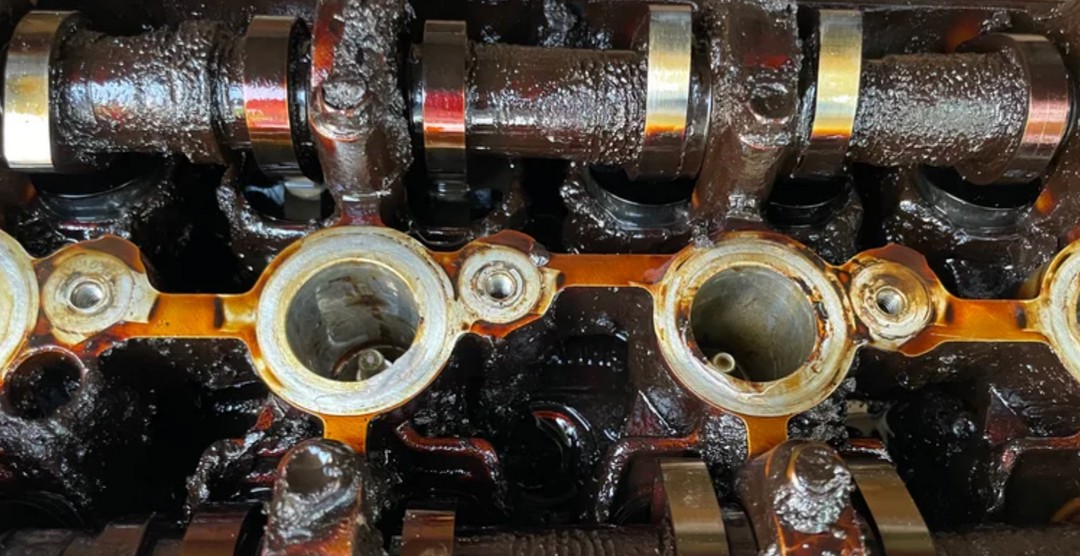 Can oil go bad just sitting in your engine? 😂