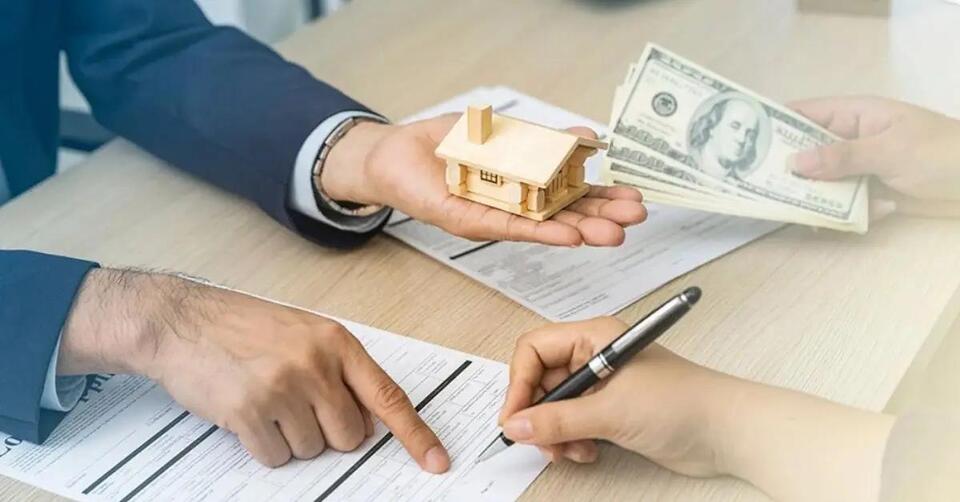 Would You Buy a House With Cash?