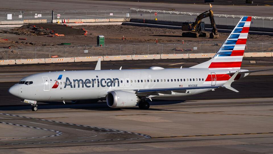 American Airlines Chaos: Flights Axed Everywhere!