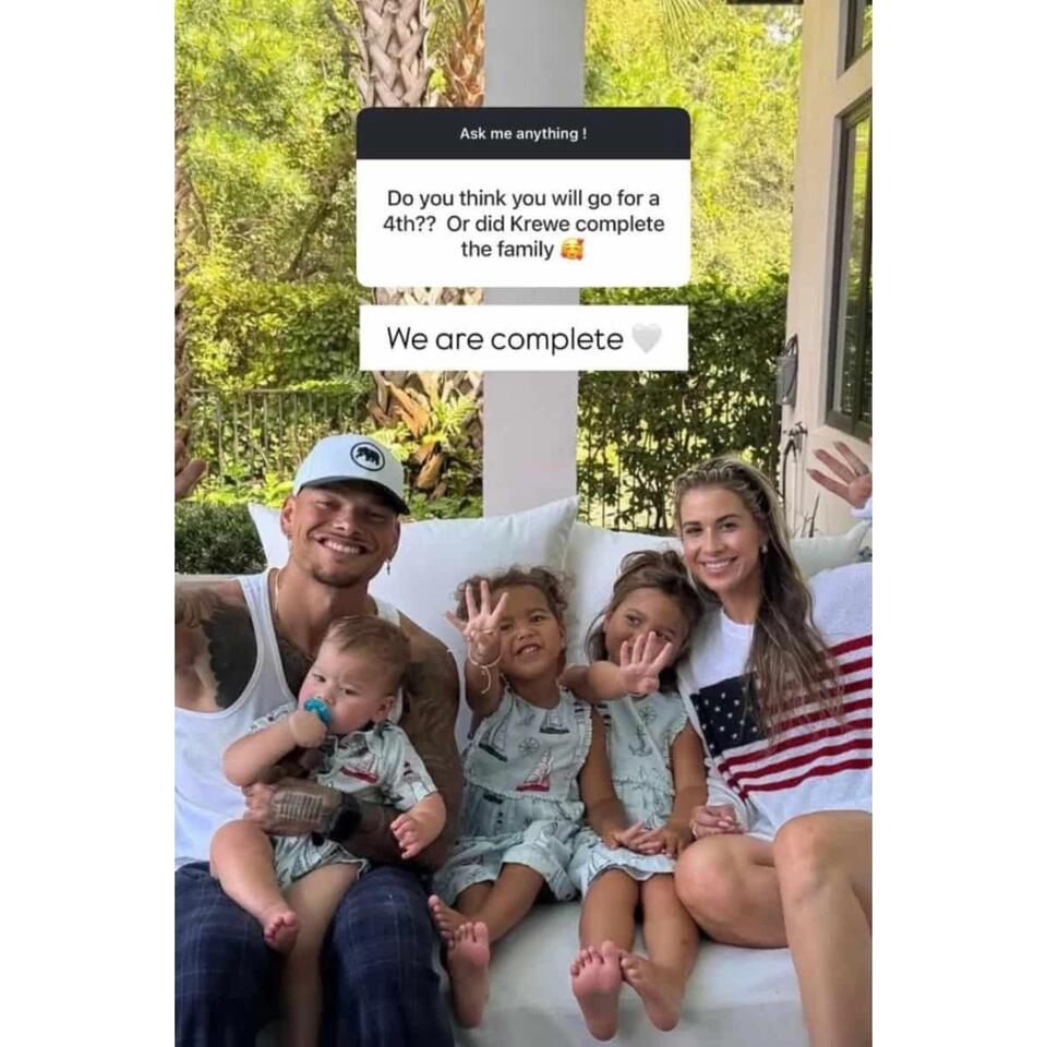 Kane & Katelyn Brown: Family’s Officially Full!