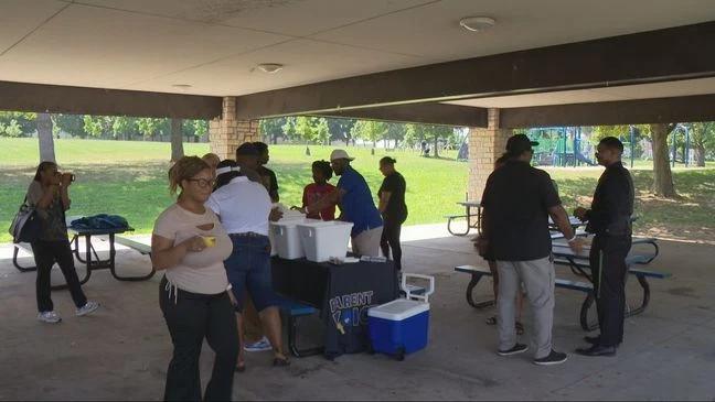 Cincinnati families get the scoop on school changes