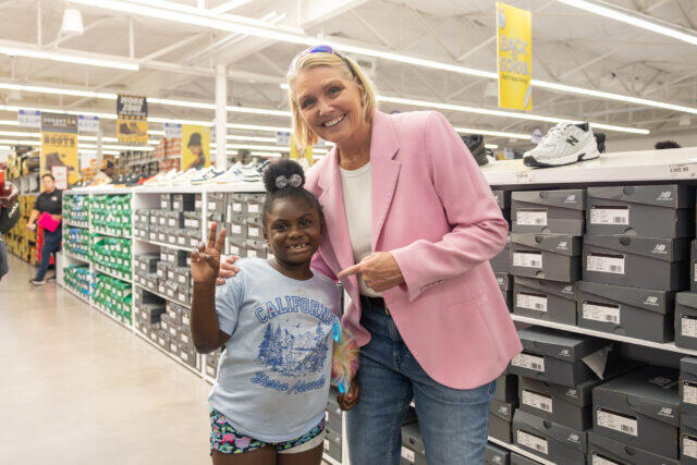 Dallas kids step into school with confidence