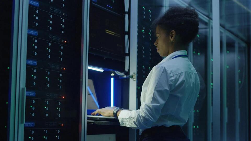 Can Fiber Membranes Cool Down Data Centers?