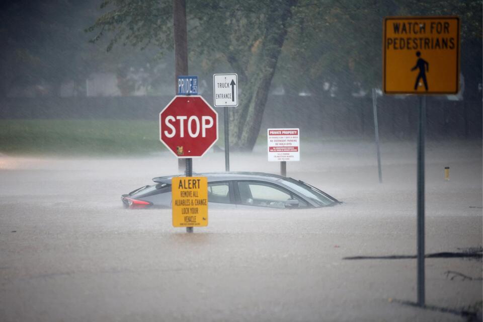 Don’t Get Fooled by Flooded Cars!