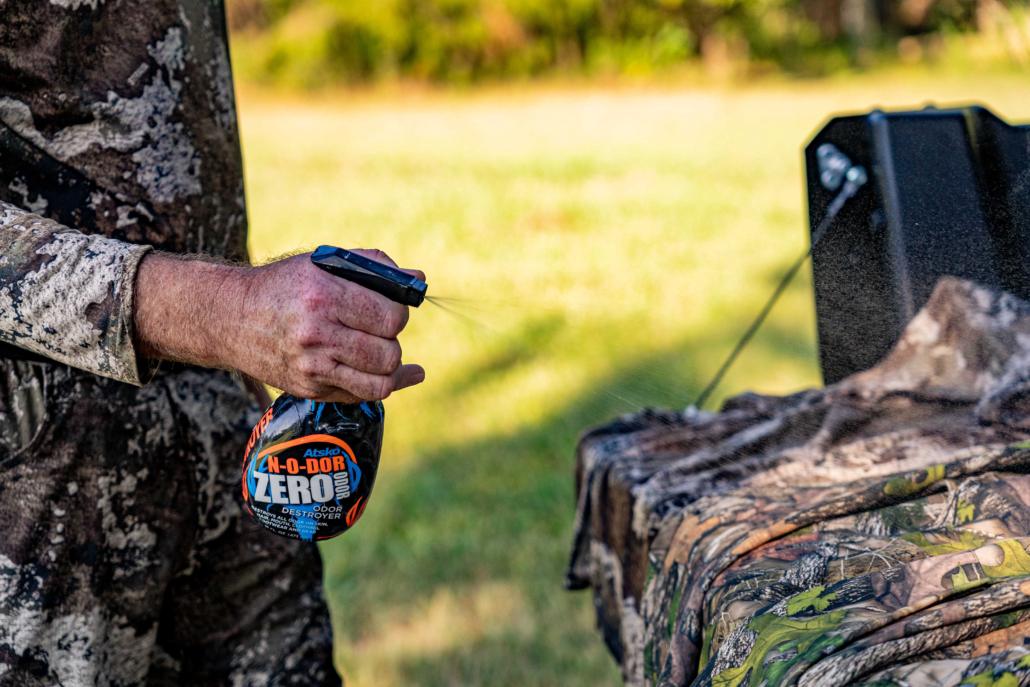 Beating a deer’s nose—does scent control help?