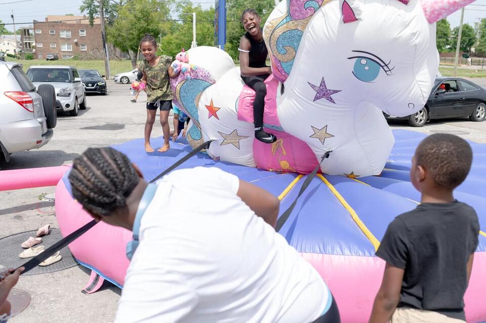 Mount Pleasant’s gas station turns into a back-to-school festival