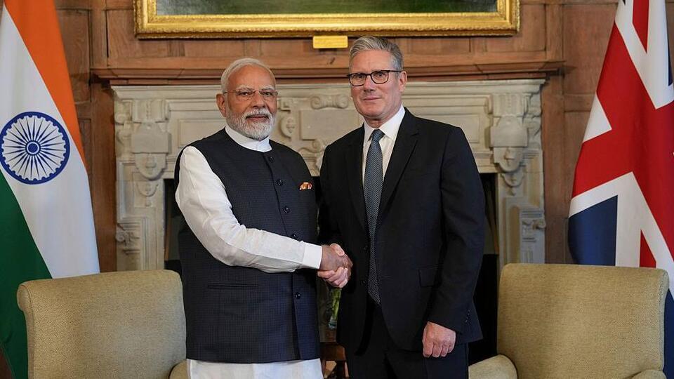 UK Firms Eye Indian Contracts—But There’s a Catch