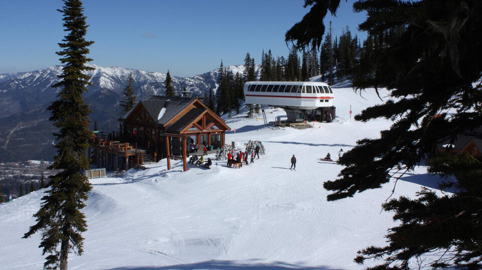 This Canadian Town Is Outdoor Heaven