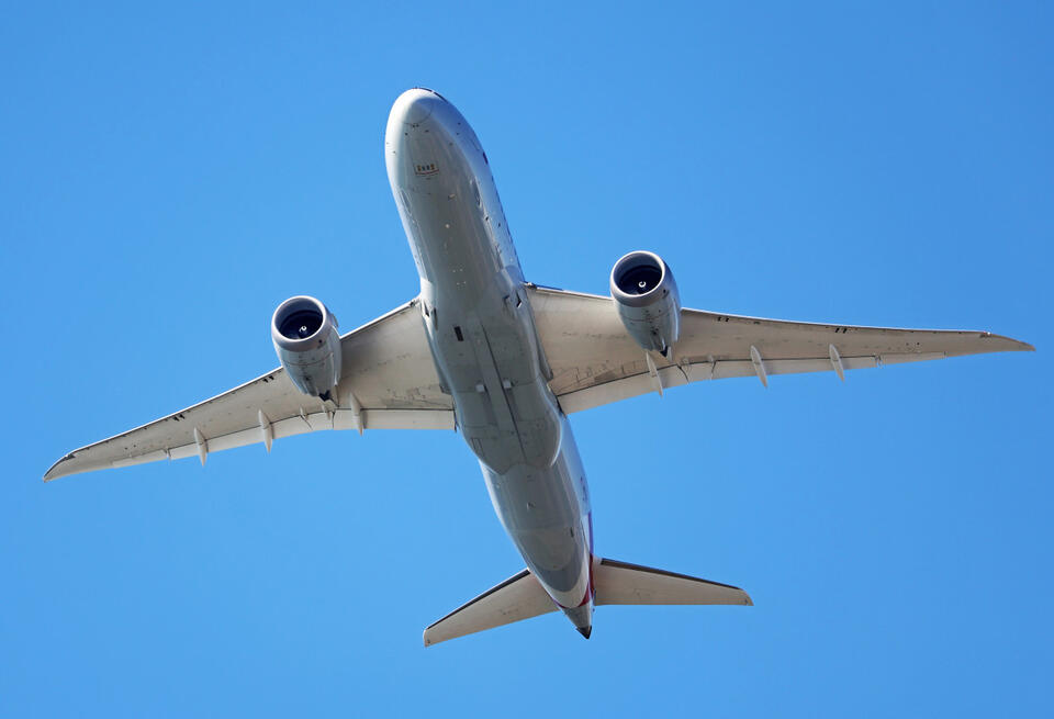 American Airlines Tops Family-Friendly List