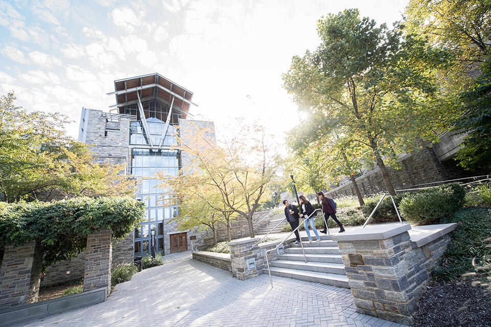 Loyola’s new business majors open big doors