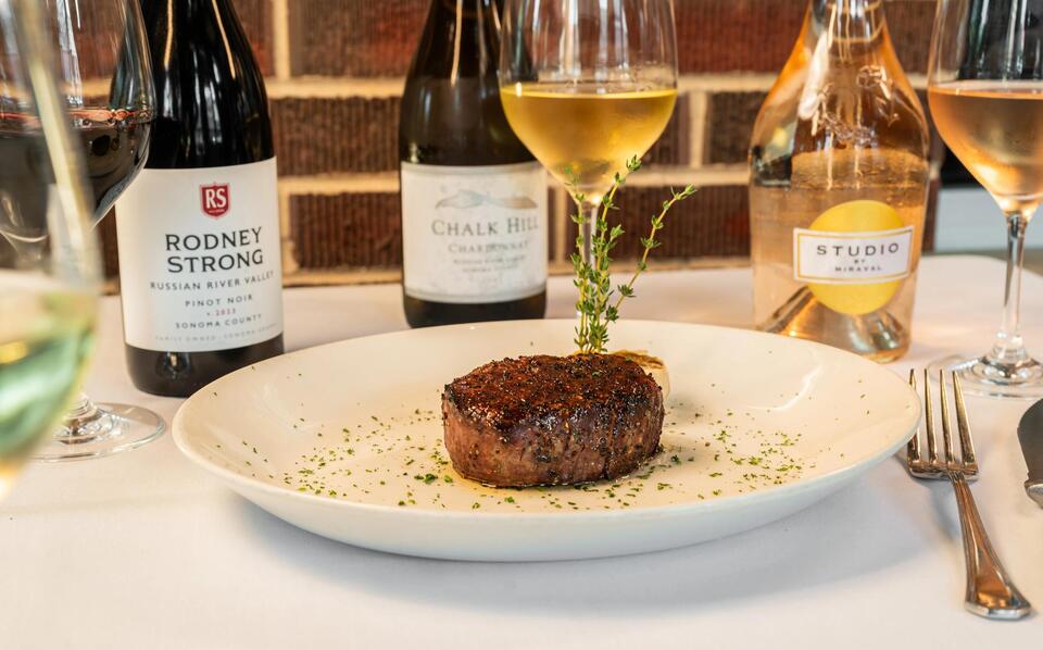 Detroit’s best filet mignon deals right now