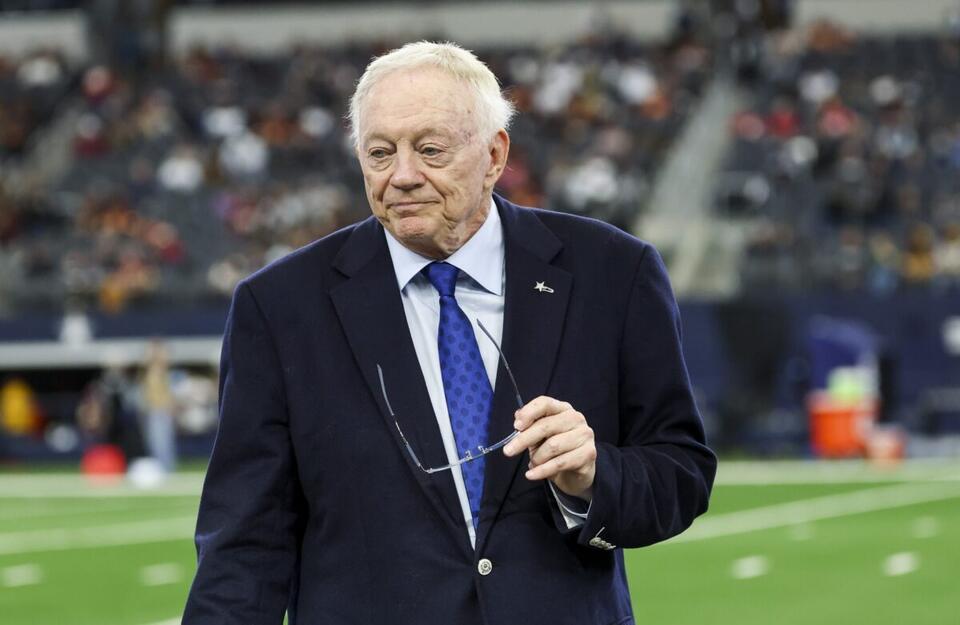 Jerry Jones’ Secret Cancer Battle Revealed