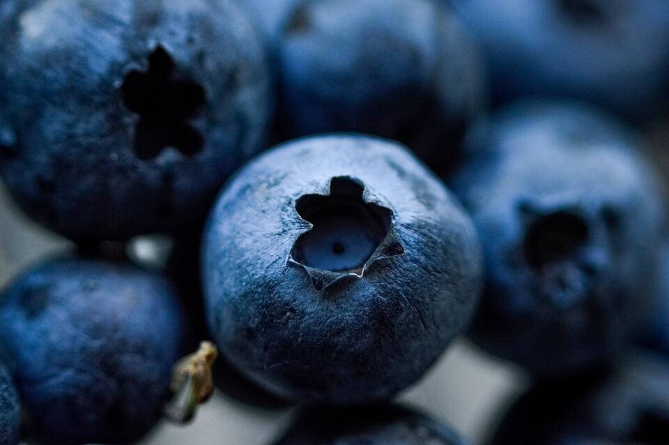 6 Foods You Eat That Could Be Risky!