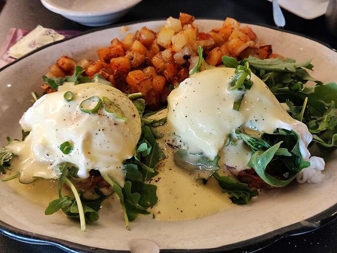 Austin’s 24 Diner: Eggs Benedict anytime