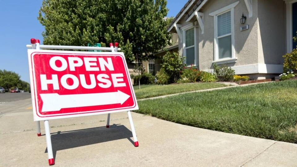 Thinking About Buying a House? Read This First