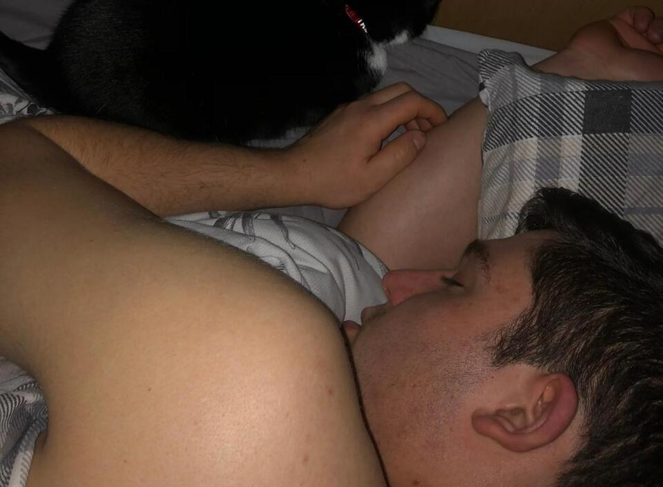 A young dad’s sore throat turned deadly