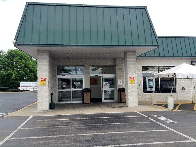 Akron’s thrift haven: Where $40 fills your trunk