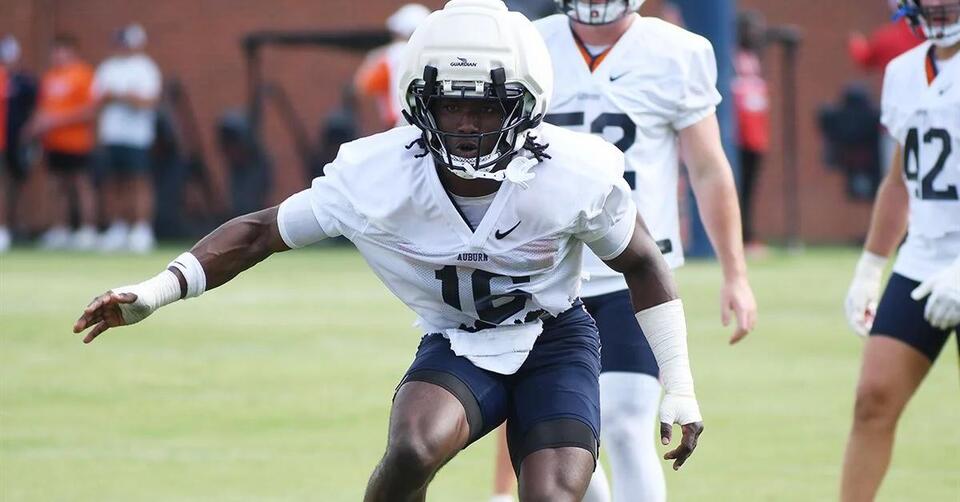 Auburn’s Bryce Deas is everywhere this preseason